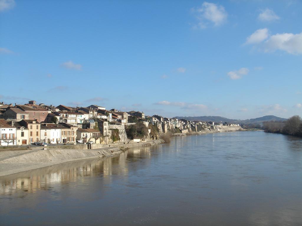 ibis budget Marmande Buitenkant foto